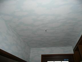 天井壁紙(空と雲).JPG